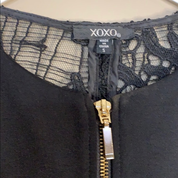 Black lace blazer - Picture 3 of 3